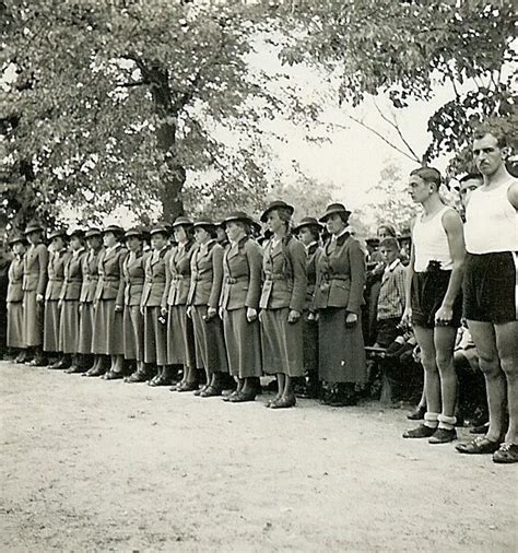 Best Female German Uniformed Rad Girls Truppe Lined Up By Male Athletes 3 25 Picclick