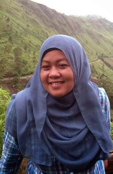 Foto dan biodata janda baru muda bali , dapatkan foto, alamat, no. Janda Muslimah Medan Cari Jodoh Duda agama Islam - Biro ...
