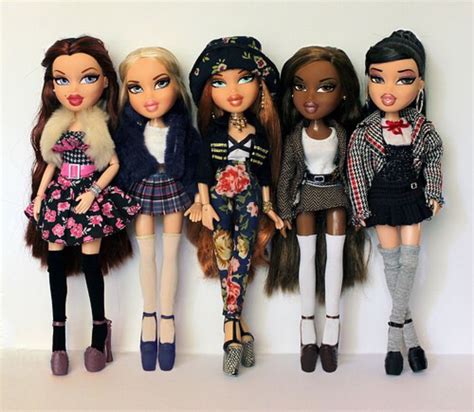 Passion For The Girls Who Love Fashion Bratz Doll Outfits Bratz Girls Bratz Doll