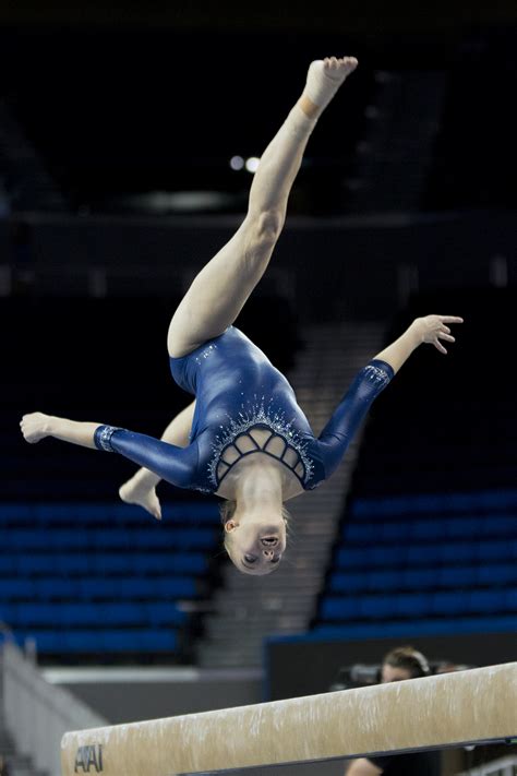 Последние твиты от ucla gymnastics (@uclagymnastics). UCLA gymnastics glides to easy win against Arizona in home ...