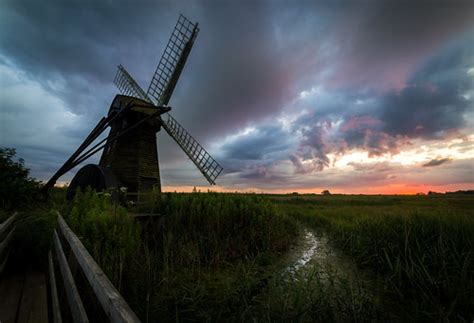 Solar Wind Herringfleet Windmill Suffolk England Uk Flickr