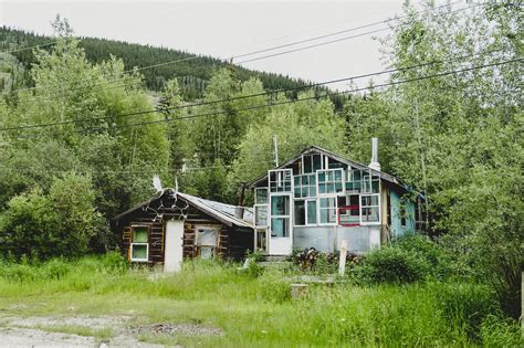 Emanuelsmedbol Roadside Cabins In Dawson City Cabin Historic