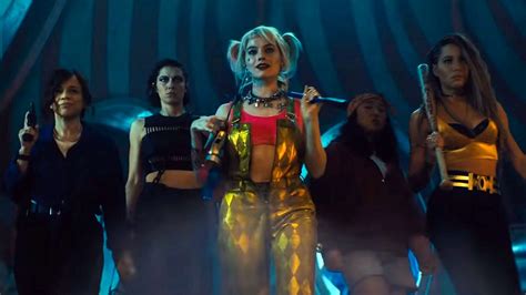 Birds Of Prey 2020 Is A Bundle Of Chaos Fun And Kick Ass Action
