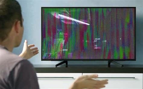 أفضل الطرق لإصلاح وميض الشاشة في تلفزيون سامسونج الذكي مجنون كمبيوتر