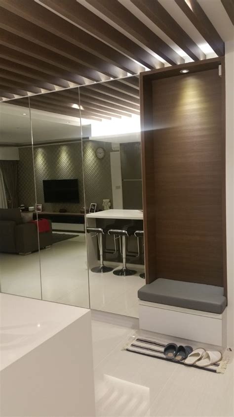 Fernvale Link Contemporary Closet Singapore By Hurry General