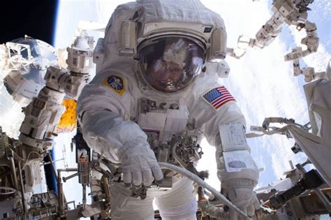 Watch Th Spacewalk May Human World EarthSky