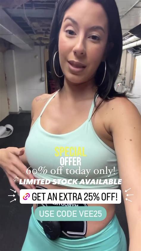 teen mom star vee rivera shows off her fit figure in a blue sports bra and spandex and claims she
