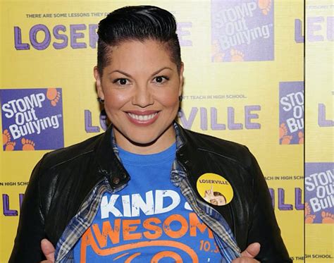 Greys Anatomy Star Sara Ramirez Just Came Out As Bisexual And We