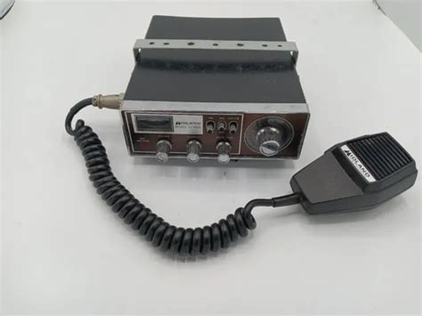 Vintage Midland International Model 13 882c Cb Radio With Mic Tested