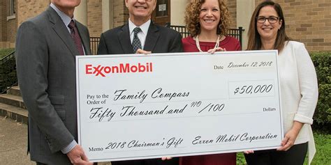 Woods gets in festive mood with charity present | Upstream Online