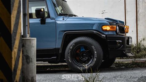 This Slammed Fj Cruiser Shows Unique Way Of Modifying An Off Roader