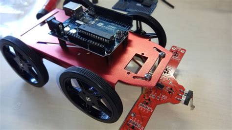 Diy Arduino Line Following Robot 5 Steps Instructables