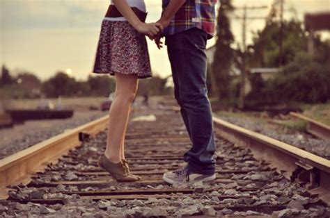 Couples On Train Tracks Wallpapers Train Tracks Wallpapers Couples Love Love Quotes