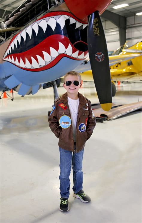 Diy Top Gun Costume Maverick Costume Tutorial