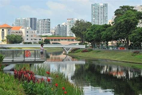 Kallang River Waterfront Rejuvenated With Lookout Decks Open Plaza