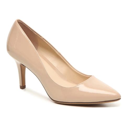 Kelly And Katie Shoes Kelly Katie Creambeige Patent Leather Pump