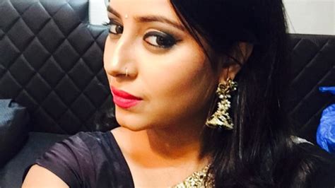 Pratyusha Banerjee Dead — Bollywood Actress Commits Suicide At 24 Hollywood Life