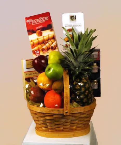 Maybe you would like to learn more about one of these? Staten Island Fruit Baskets | Same-Day Delivery by ...
