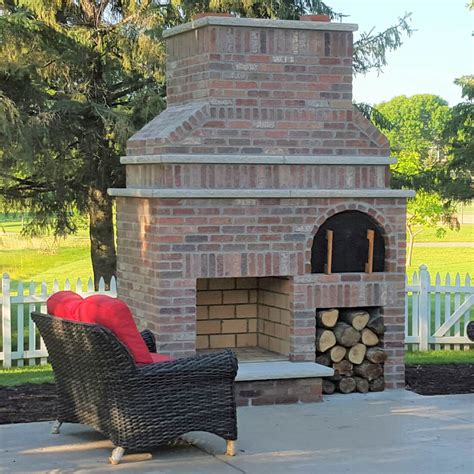 Outdoor Fireplace With Pizza Oven A Perfect Red Brick Outdoor Oasis