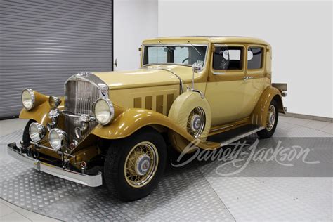 1932 Pierce Arrow Club Sedan
