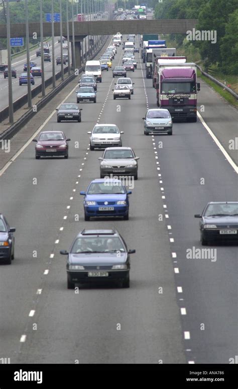 Motorway Traffic On The M1 Bedfordshire Stretch Uk Stock Photo Alamy