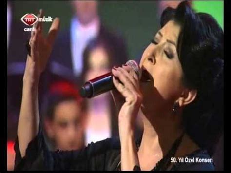 Rüya Gibi Uçan Yıllar - Melihat GÜLSES - YouTube