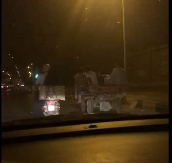 بالفيديو.. مواطن يرصد سباقا لسيارات الكارو بالجيزة - شارك المصرى اليوم