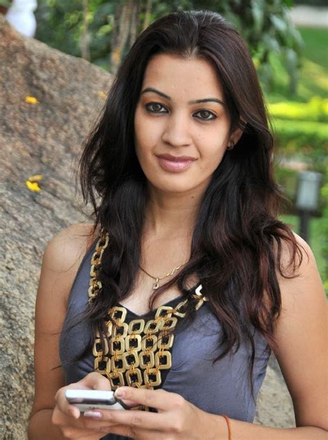 Actress Hot Photoswallpapersbiographyfilmography Sexy Telugu