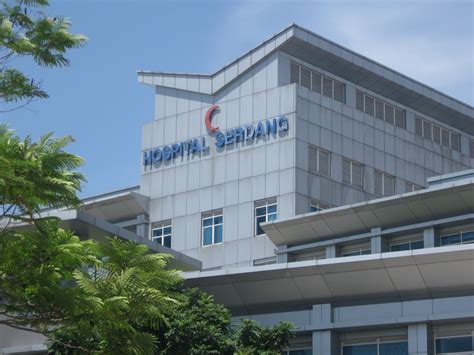 Read the reviews about them first before you decide. Pengalaman Bersalin di Hospital Serdang. Pakej & Caj?