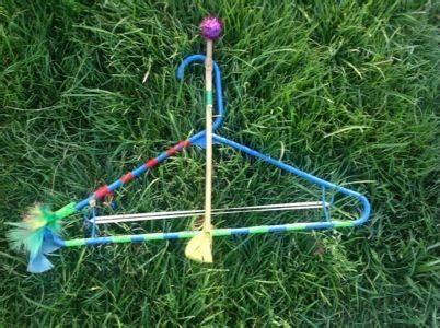 Fabulous for family reunions or for the kids in the back yard! Coat Hanger Bow and Arrow | Homemade bow, arrow, Homemade bows, Kids bow, arrow