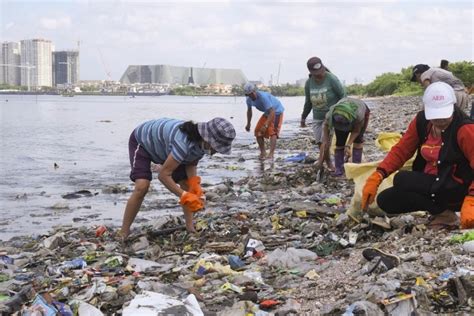 There seems to be an issue on our end. Philippines plastic pollution: why so much waste ends up ...