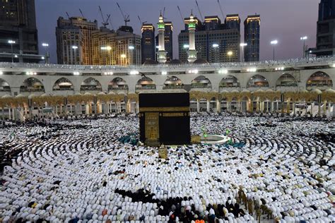 Mecca Summits Saudi Arabia Is Using Holy Sites To Score Political