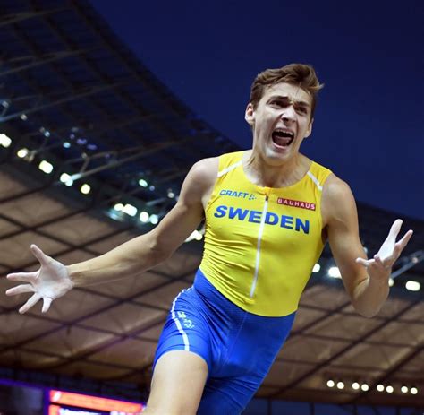 Armand duplantis är tillbaka på historisk mark. Leichtathletik-EM: Mit sieben Jahren sprang Armand ...