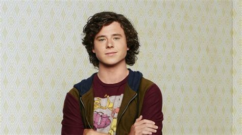 The Middles Charlie Mcdermott On How He Feels About Being Naked