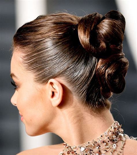 22 Easy Wedding Hairstyles Straight From The Red Carpet Simple