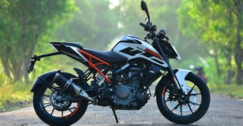 Ktm duke 125 price in india 2021, ktm duke 125 on road price in india, specifications, ktm duke 125 top speed, mileage, review video, and images. Meet the new challenger on road: Duke 250 | Duke 250 ...