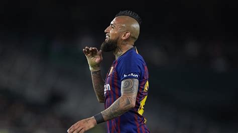 Masalahnya, nainggolan dan vidal memiliki posisi dan karakter bermain yang hampir mirip. Inter pretende hacer un trueque entre Vidal y Nainggolan ...