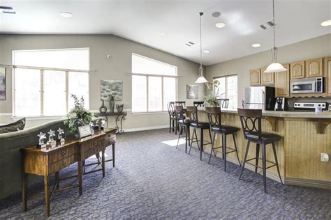 The Apartments at Elmwood Terrace/Hunters Glen Apartments - Frederick