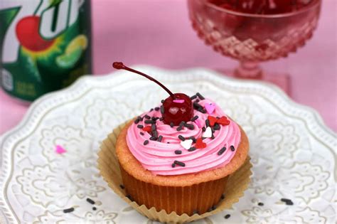 Shirley Temple Cupcakes For Valentines Day Ever After In The Woods