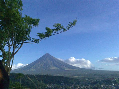 Mayon Volcano Daraga Albay Philippines Photo Philippines