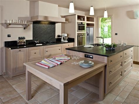 Cuisine sur mesure bois massif. Cuisine Bois Massif Moderne Sur Mesure - Cuisines PEZ