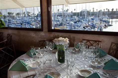 The cheesecake factory is a waterfront restaurant and wedding venue located in redondo beach, california. The Cheesecake Factory - Redondo Beach, CA Wedding Venue