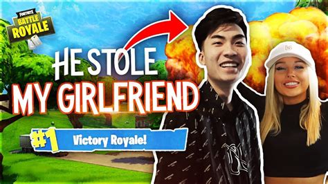 1 Kill Remove 1 Clothing Piece On Fortnite Girlfriend And Ricegum