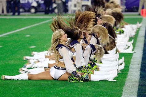 Super Bowl Xlix Cheerleaders Sports Illustrated