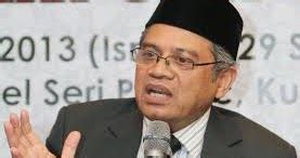 Kassim ahmad is malaysia's foremost thinker and philosopher. Razak Rashid Ghows: Pemikiran Kassim Ahmad berbahaya ...