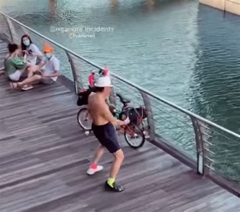Shirtless Uncle At MBS Dances Like Nobodys Watching Netizens Admire