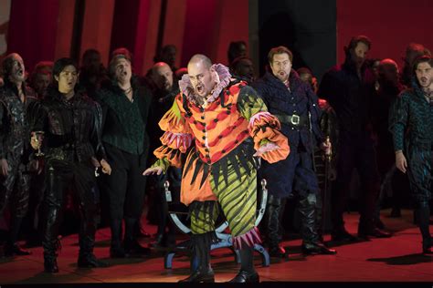 Chicago Opera Review Rigoletto Lyric Opera Stage And Cinema
