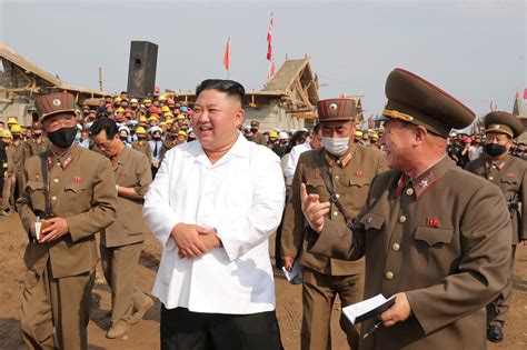 Kim jong un 김정은, pyongyang. Kim Jong Un surfaces for second time in flood-hit region