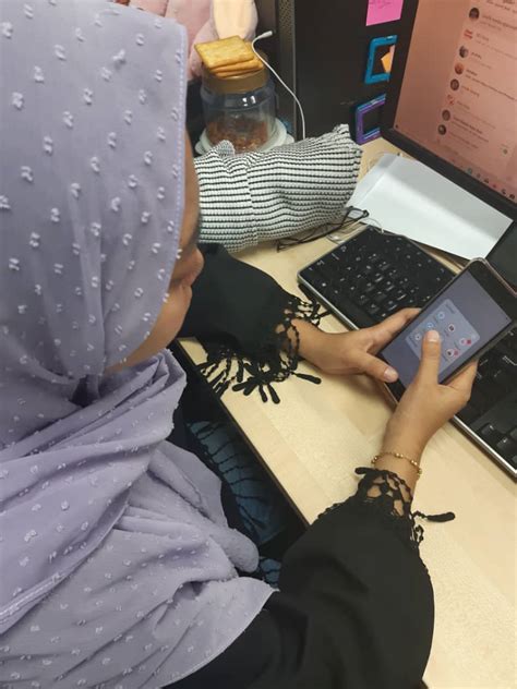 Cara unlock maybank kena block. Scammer Guna Taktik Baru Curi Duit Di Bank, Lelaki Ini ...