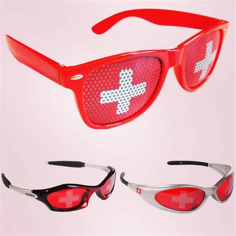 Der nationalfeiertag der schweizerischen eidgenossenschaft, der an den ältesten (im bundesbriefmuseum), noch erhaltenen bundesbrief von 1291 der urkantone erinnern soll, wird seit 1891 in der gesamten schweiz am 1. Schöne Sonnenbrillen mit Schweizerkreuz finden Sie bei uns ...